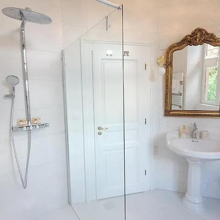 D'hotes Du Marche Aux Grains Gasthof Bouxwiller (Bas-Rhin)