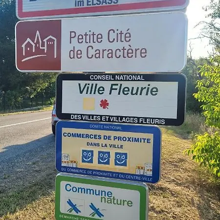 D'hôtes Du Marché Aux Grains 3*