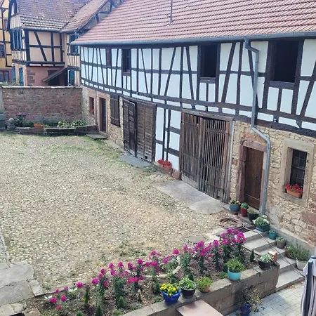 Gasthof D'hotes Du Marche Aux Grains 3*